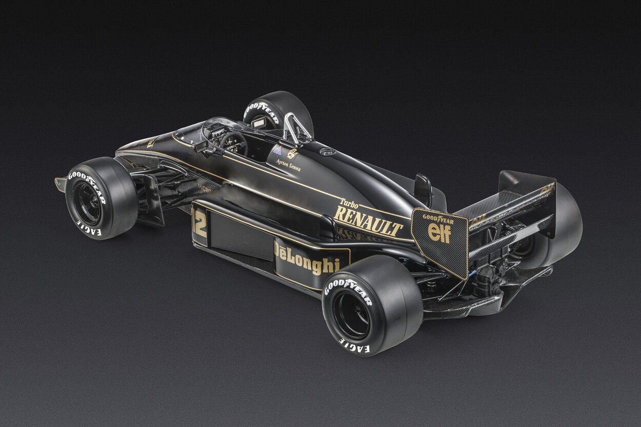 Lotus 98 Image 2