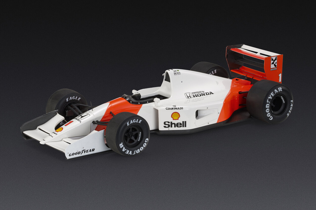 McLaren MP4/7 Image 3