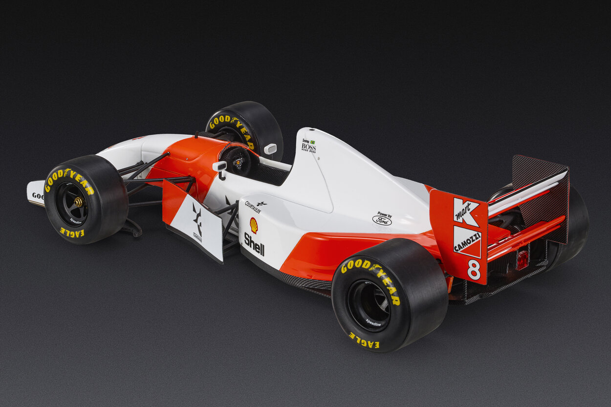 McLaren MP4/8 Image 1