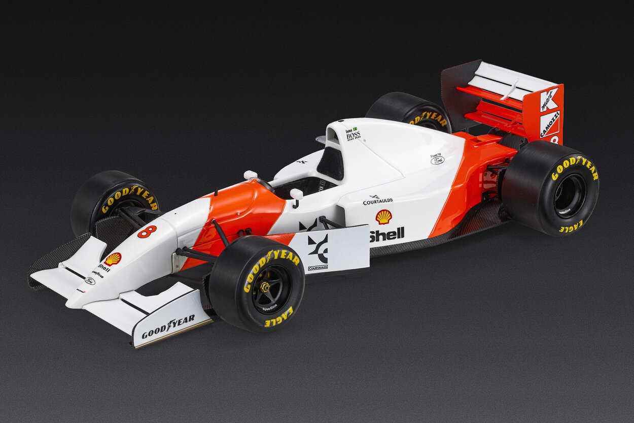 McLaren MP4/8 Image 3