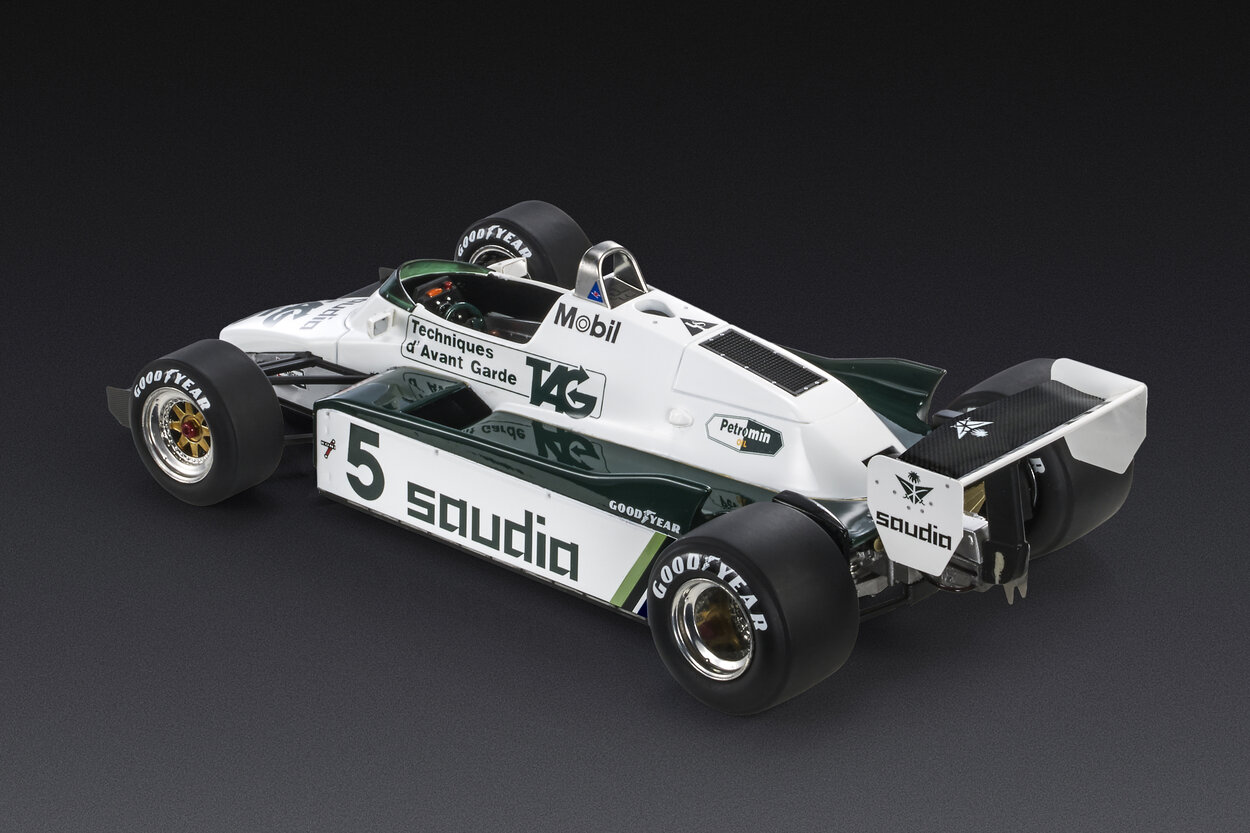 Williams FW08 Image 1