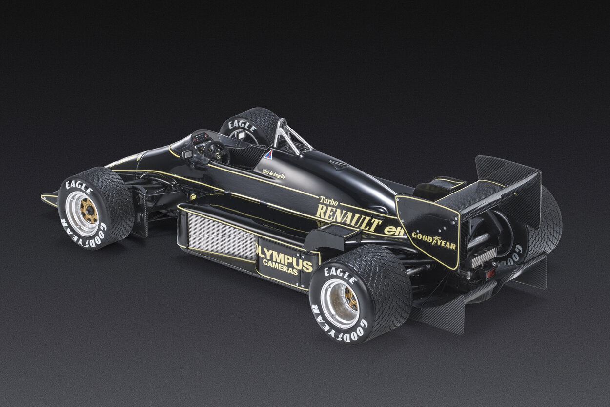 Lotus 97T Image 3